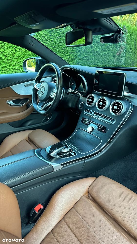 Mercedes-Benz Klasa C 200 4-Matic 9G-Tronic - 19