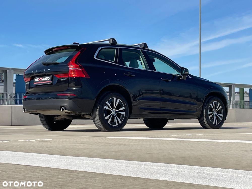 Volvo XC 60 B5 D AWD Inscription - 4