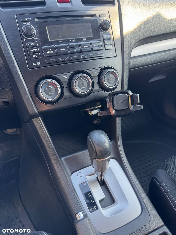 Subaru XV 2.0i Comfort CVT - 24