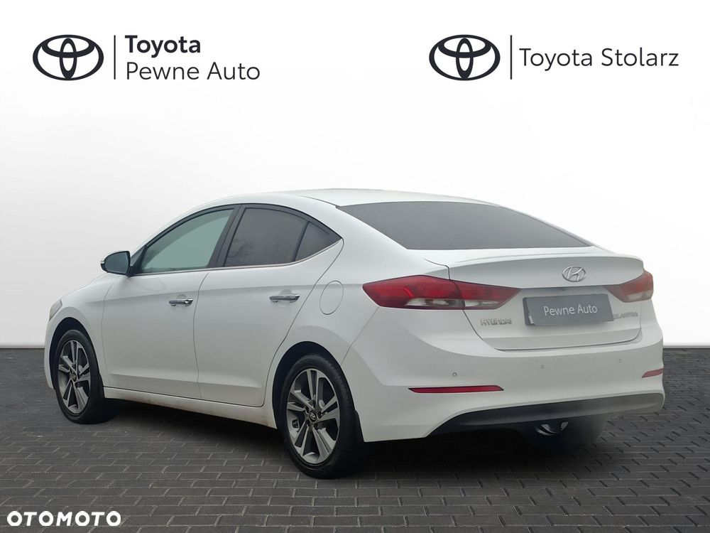 Hyundai Elantra 1.6 Comfort - 3