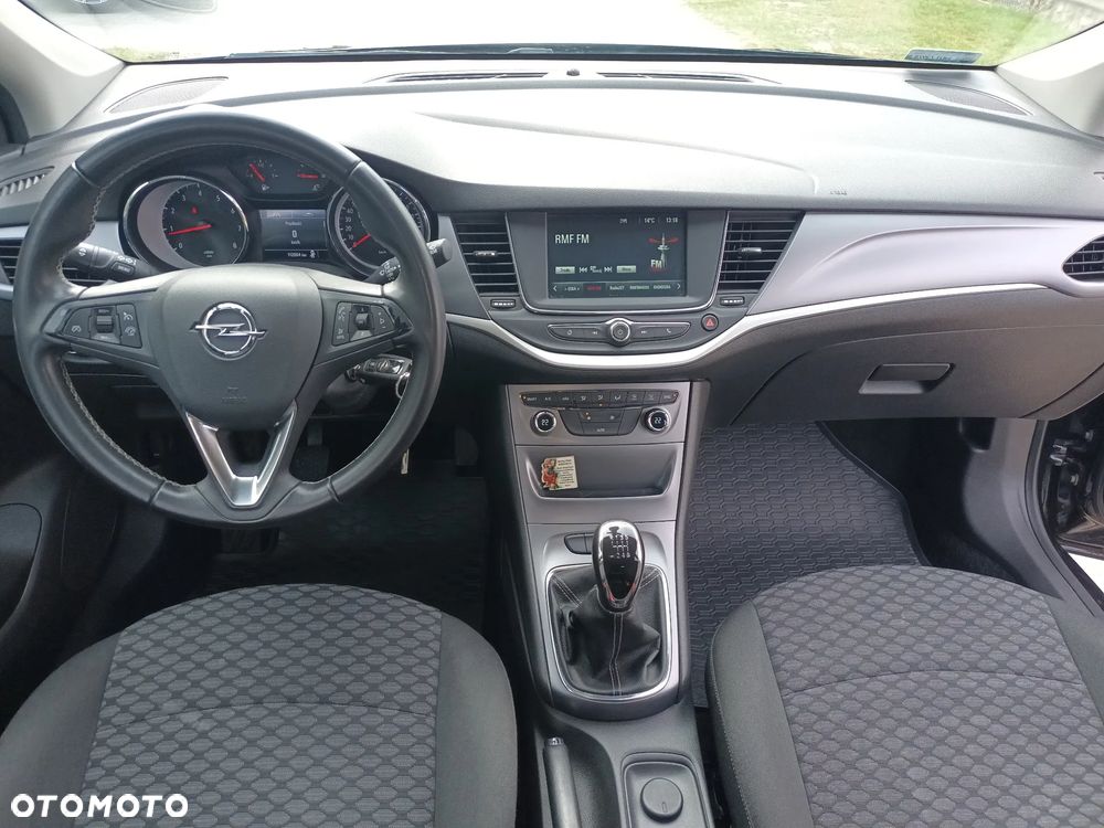 Opel Astra 1.4 T Enjoy - 18