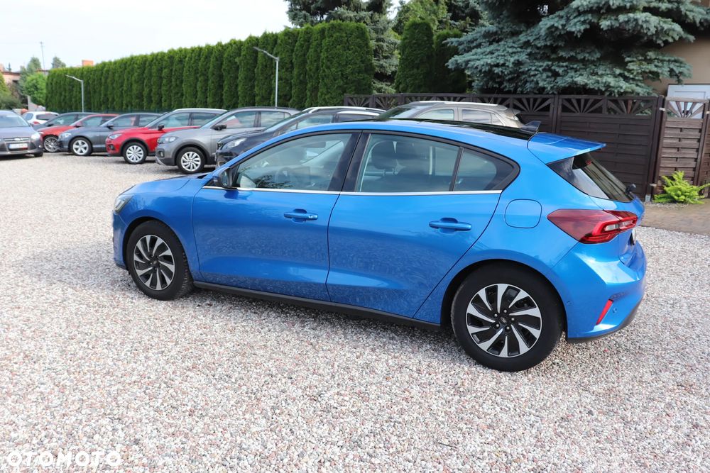 Ford Focus 1.5 EcoBlue Start-Stopp-System TITANIUM STYLE - 4