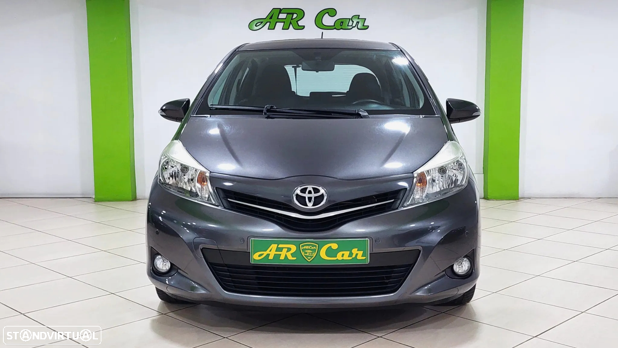 Toyota Yaris 1.0 VVT-i Comfort +PS Style +P.Techno - 2