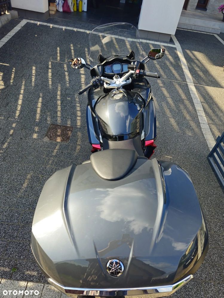 Yamaha FJR - 5