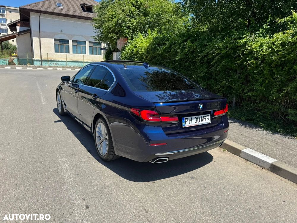 BMW Seria 5 520d Aut. Luxury Line - 3
