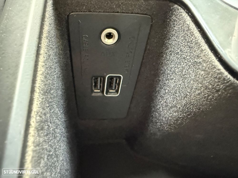 Volvo XC 90 2.0 D5 Inscription AWD - 32