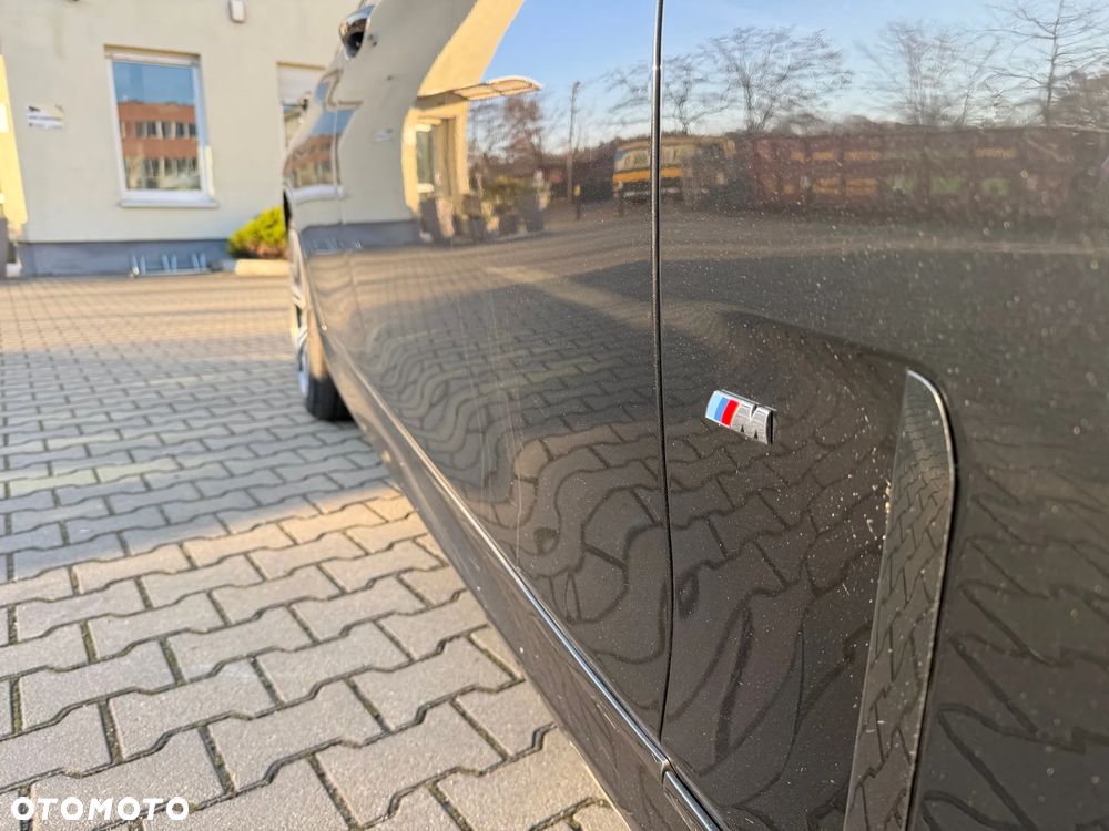 BMW Seria 7 750i xDrive - 11