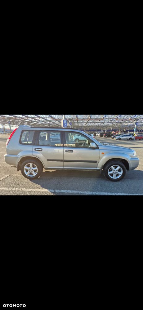 Nissan X-Trail 2.0 Sport - 9