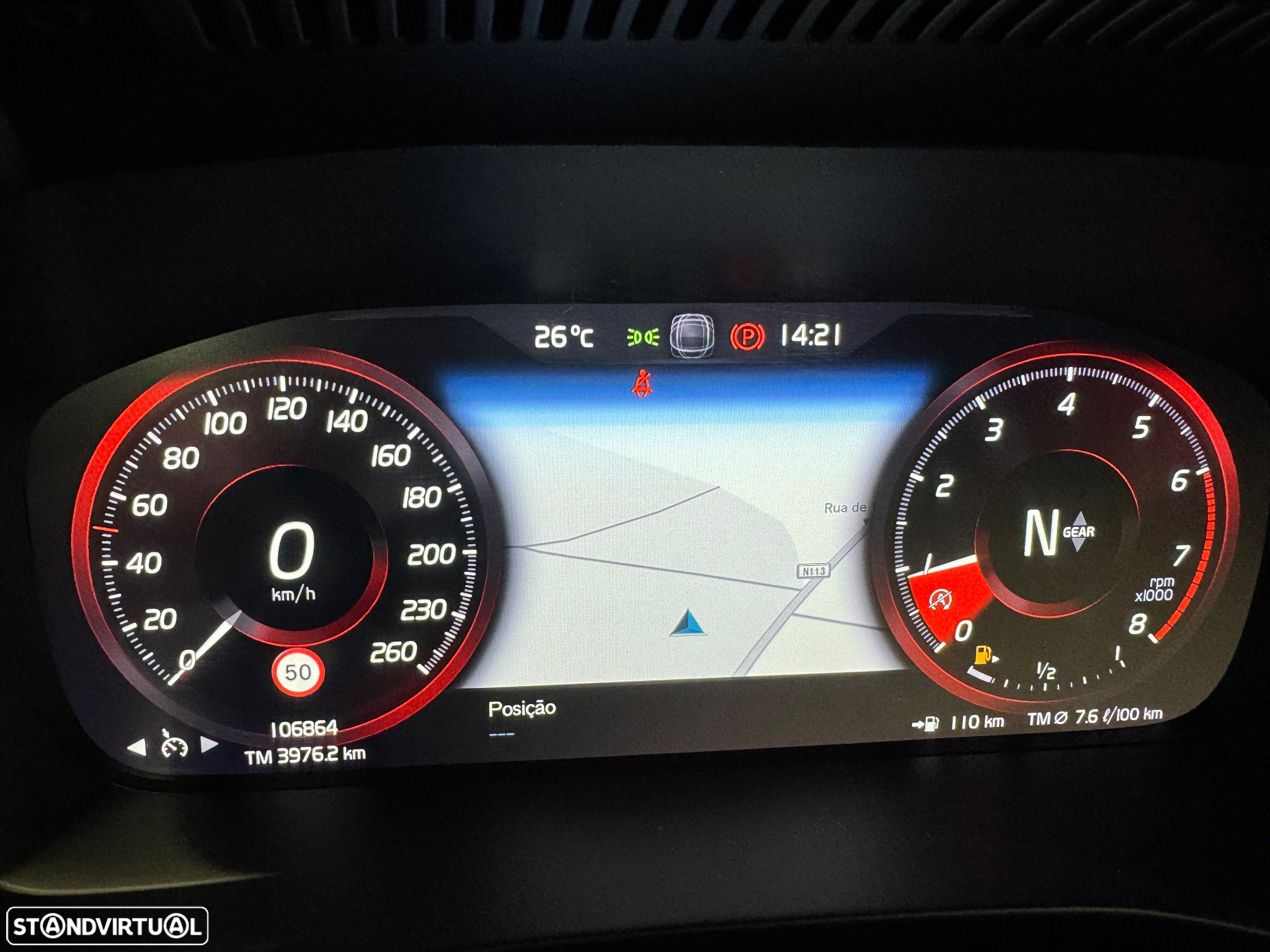 Volvo XC 40 1.5 T3 Momentum Tech Edition - 26