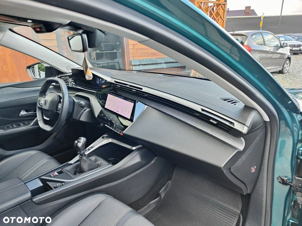 Peugeot 308 1.2 PureTech Allure Pack S&S - 21