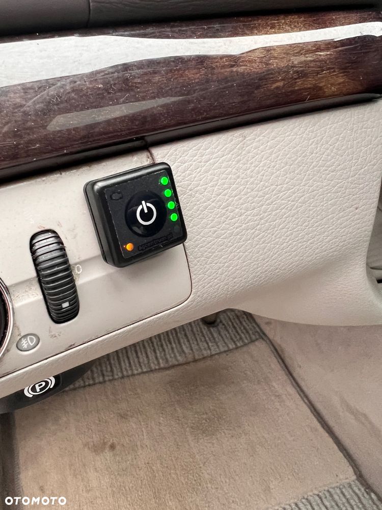 Mercedes-Benz Klasa E 200 Kompressor Automatik Classic - 18