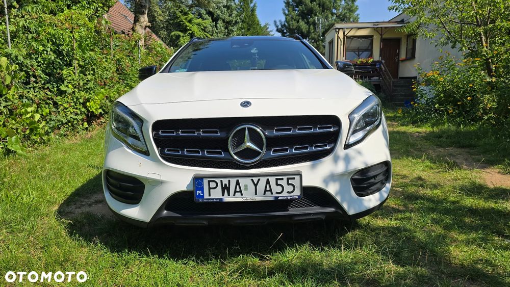 Mercedes-Benz GLA 200 7G-DCT AMG Line - 7