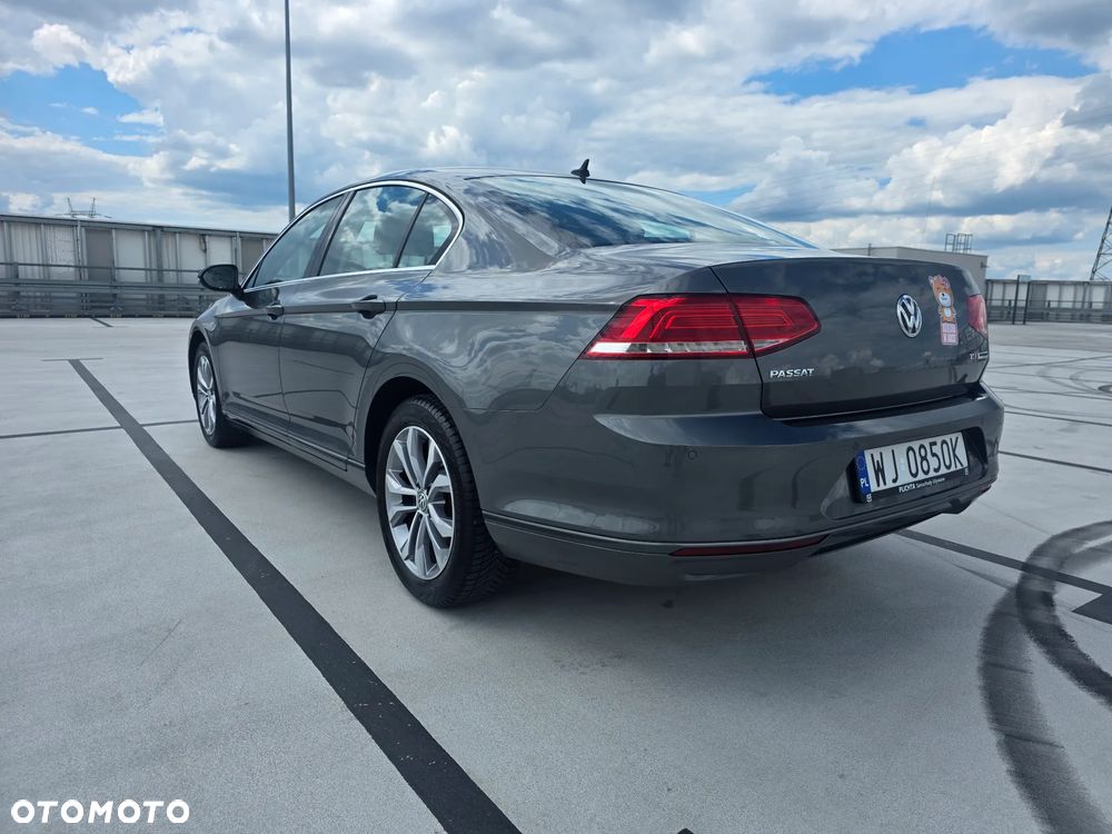 Volkswagen Passat 1.4 TSI BMT ACT Comfortline - 3