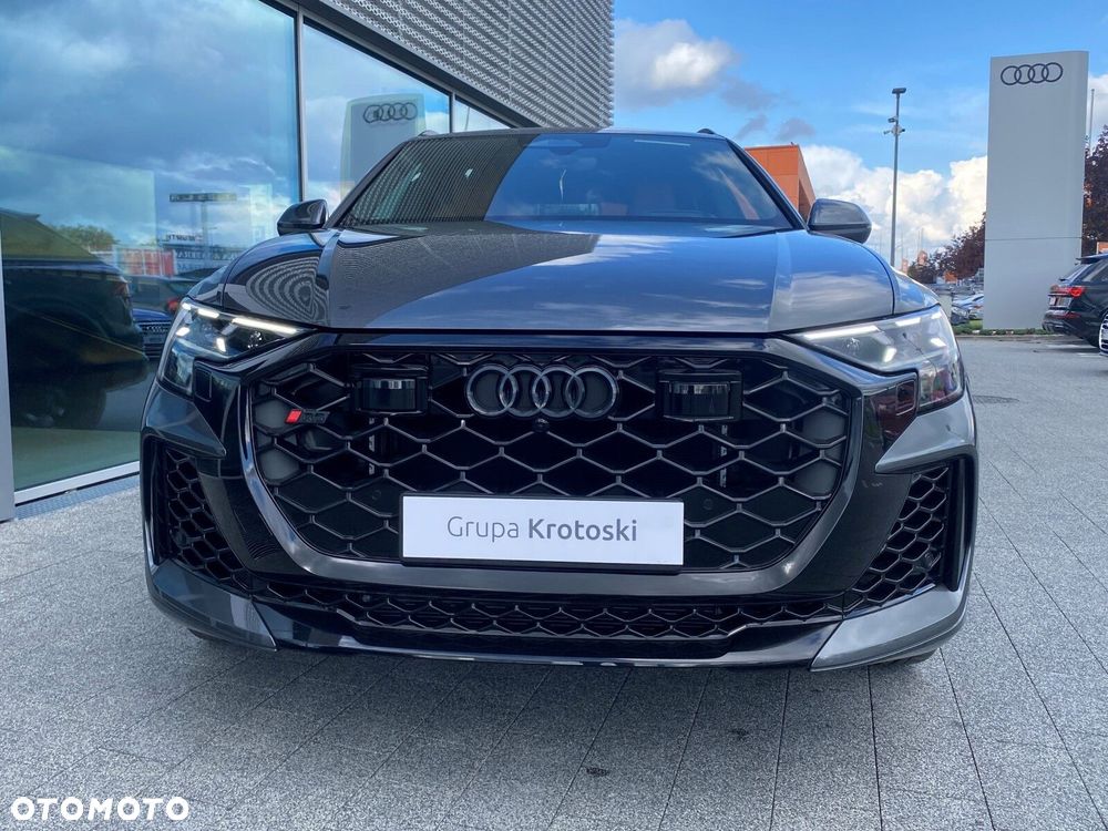 Audi RS Q8 - 7