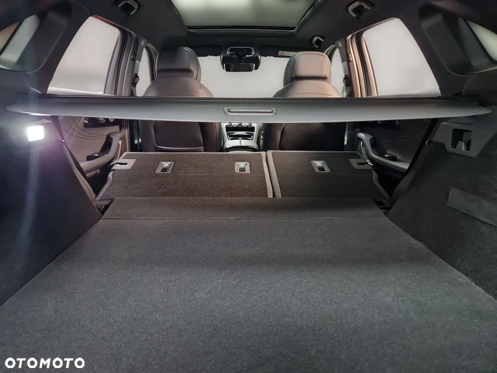 Omoda 9 1.5 Super Hybrid Exclusive AWD - 36