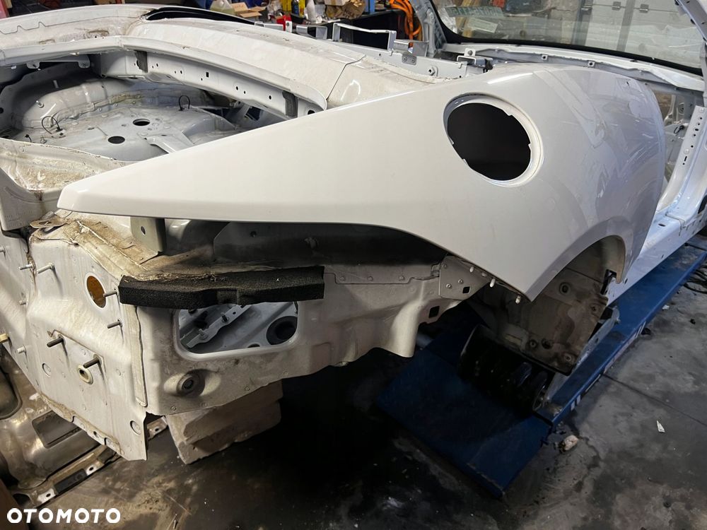 ĆWIARTKA BŁOTNIK PRÓG SŁUPEK PAS TYŁ PRAWY JAGUAR F-TYPE X152 CABRIO - 2