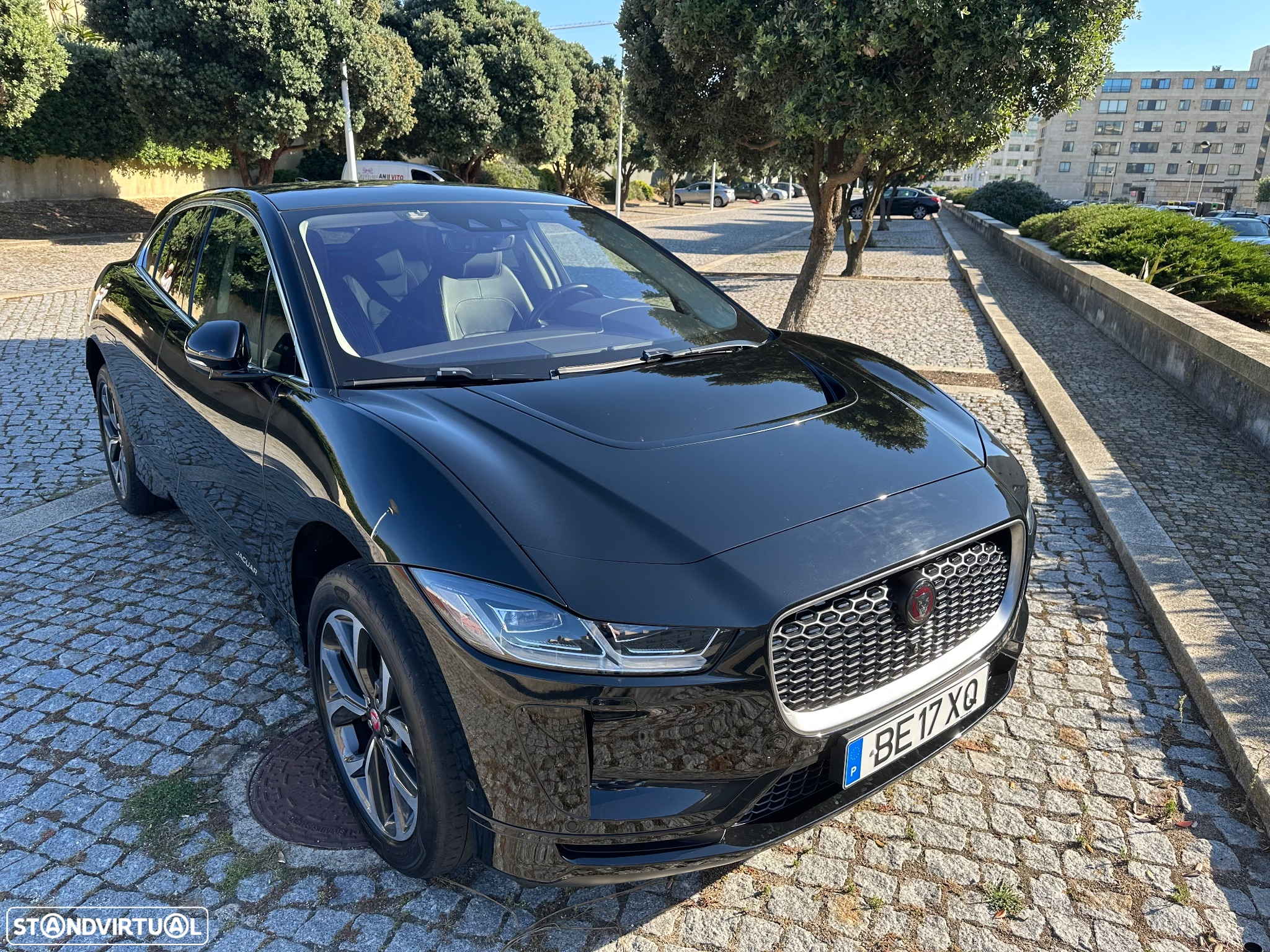 Jaguar I-Pace EV400 AWD HSE - 3