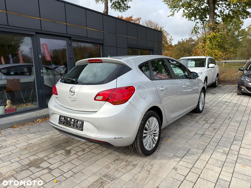 Opel Astra 1.6 Cosmo - 6