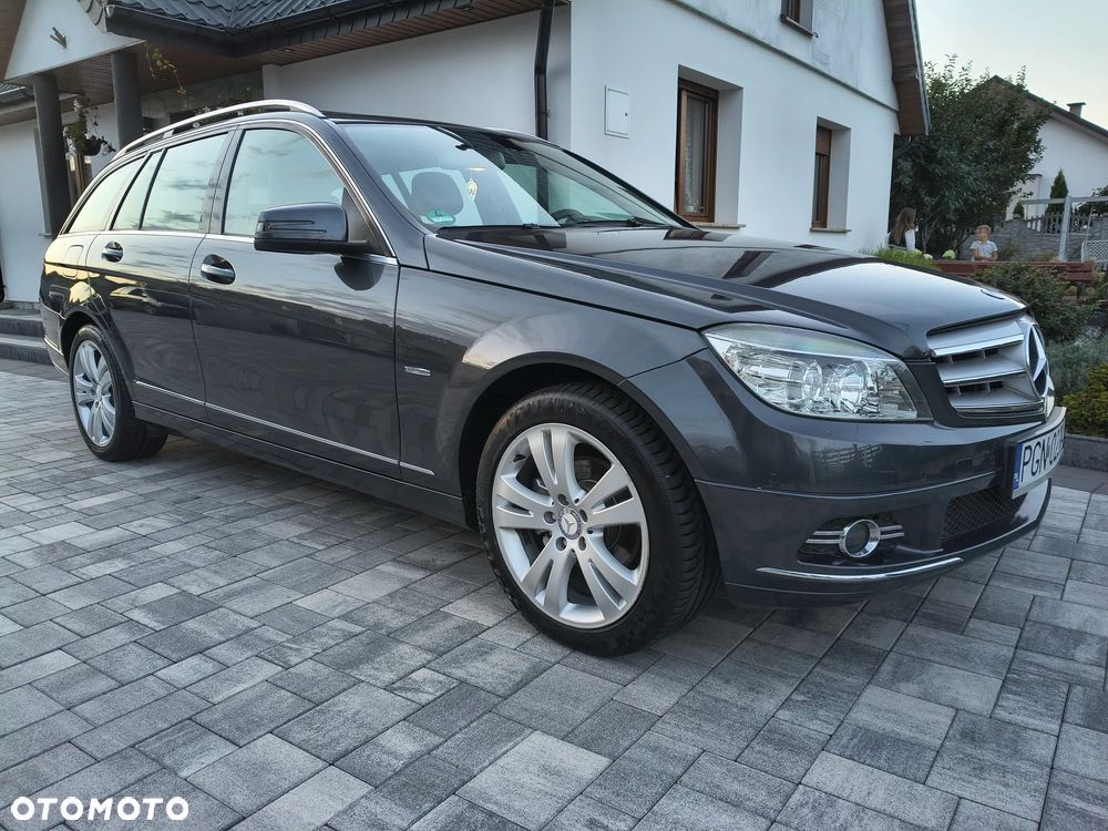 Mercedes-Benz Klasa C 180 Kompressor Automatik BlueEFFICIENCY Avantgarde - 33