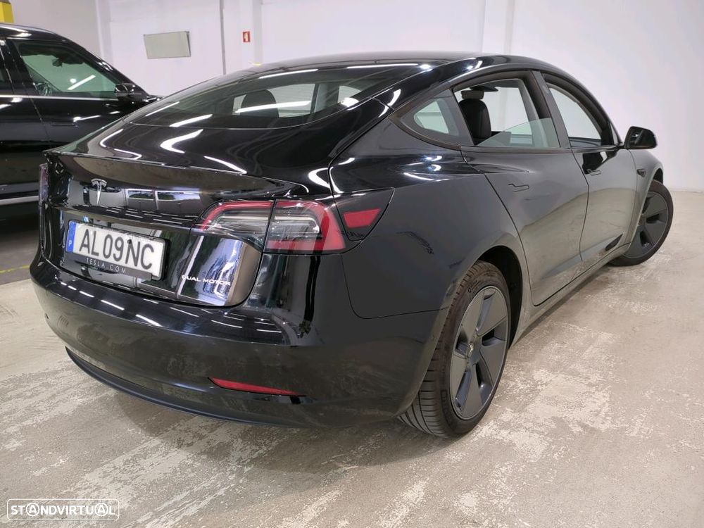 Tesla Model 3 Long-Range Dual Motor AWD - 3