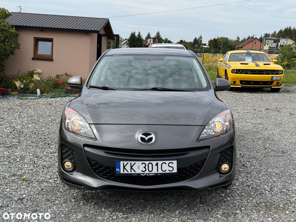 Mazda 3 1.6 Exclusive + - 8