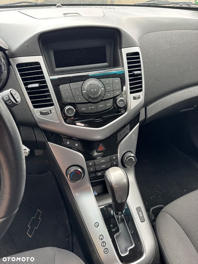 Chevrolet Cruze 1.8 Automatik LTZ - 12