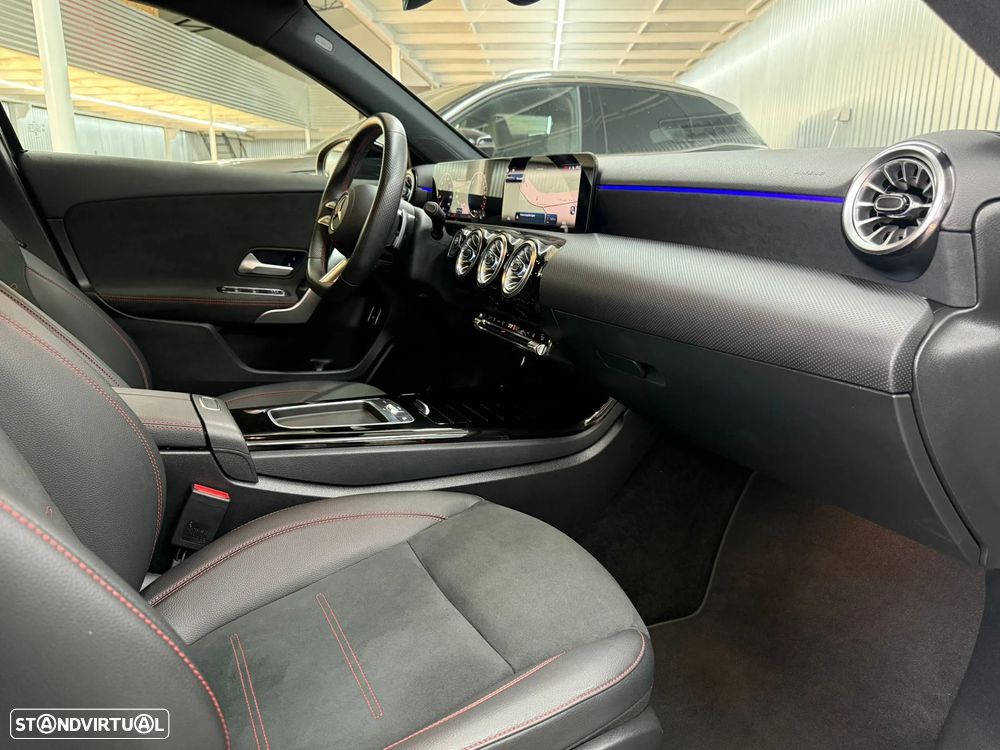 Mercedes-Benz A 250 e AMG Line - 32