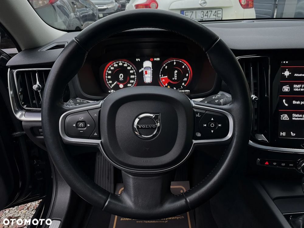 Volvo V60 D4 Geartronic Summum - 23