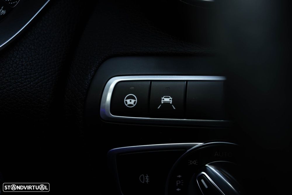 Mercedes-Benz C 220 d AMG Line - 19