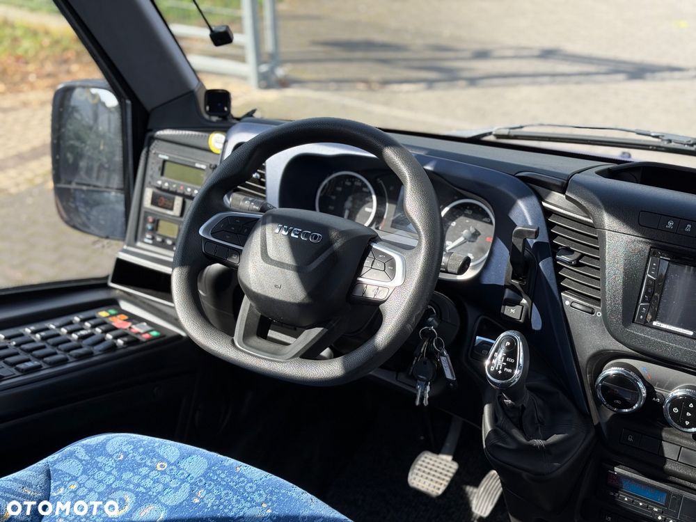Iveco Rosero First - 25