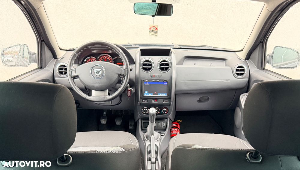Dacia Duster 1.6 4x2 Laureate - 6
