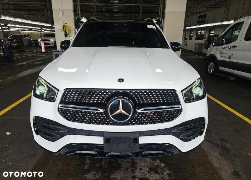 Mercedes-Benz GLE - 2