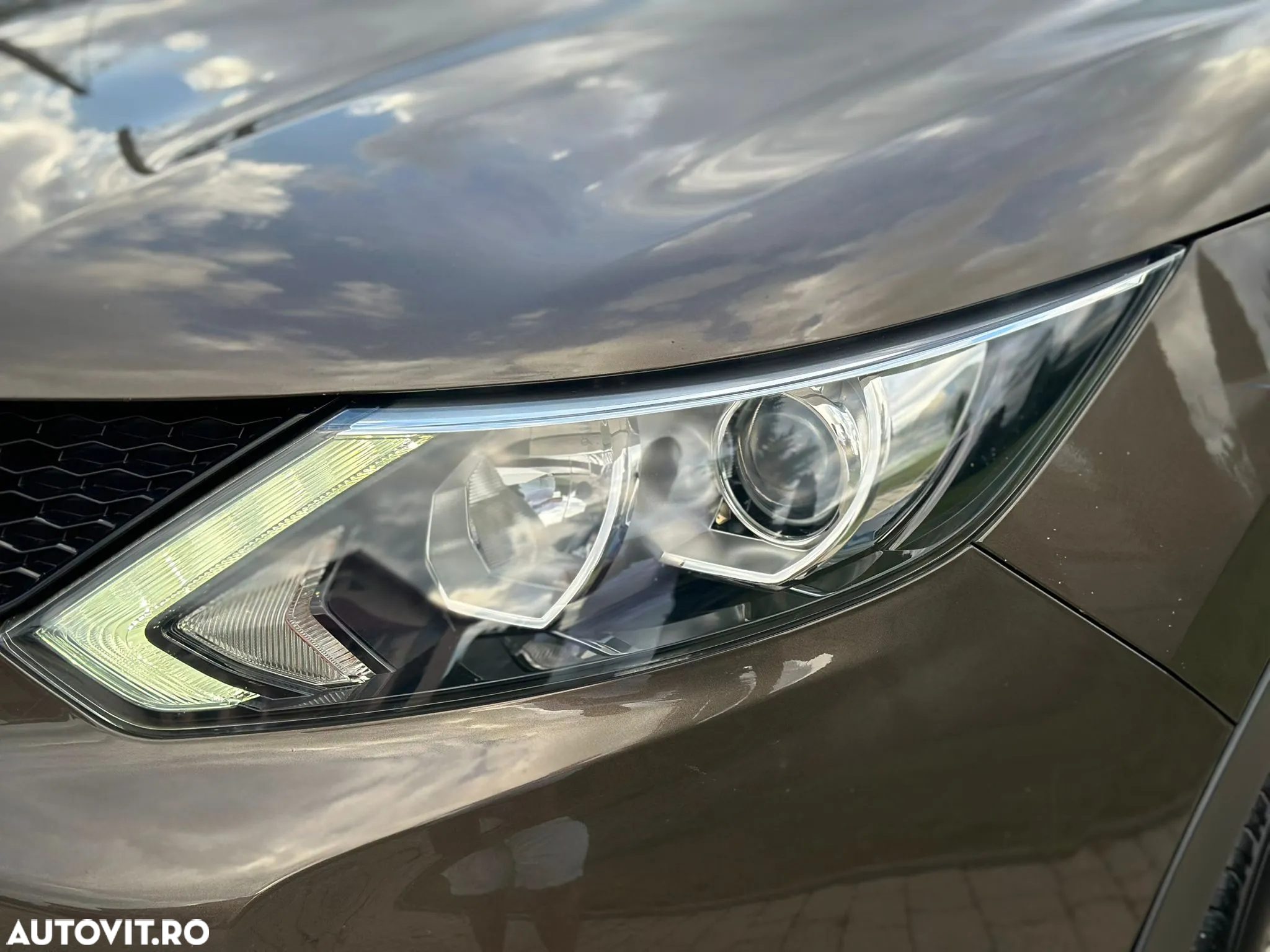 Nissan Qashqai 1.5 DCI Start/Stop N-Connecta - 23
