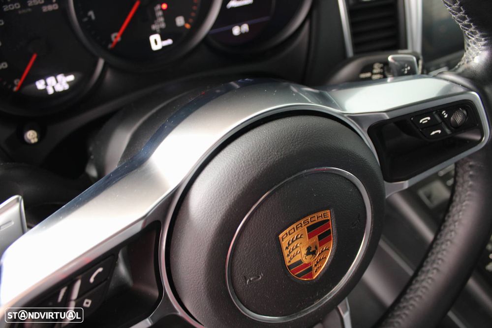 Porsche Macan PDK - 11