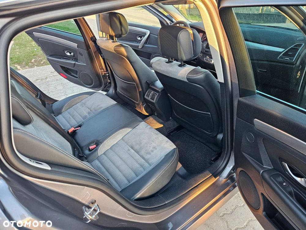 Renault Laguna 2.0 dCi Bose Edition ESM - 26