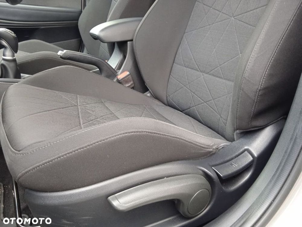 Hyundai Bayon 1.0 T-GDI Smart - 31