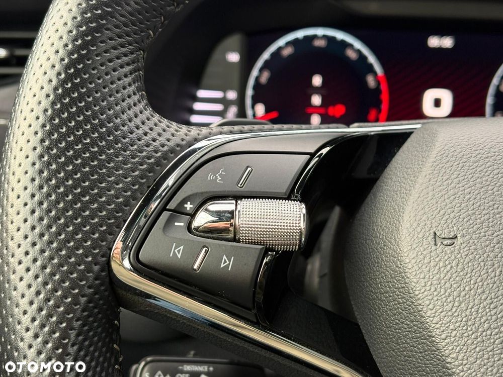 Skoda Octavia 2.0 TSI RS 245 DSG - 33