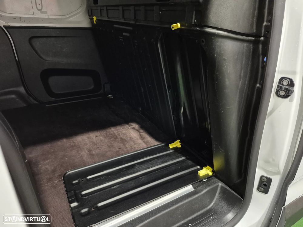 Peugeot Partner LONGA - 130CV - 3 LUG. | GARANTIA | Full Equipamento - 8