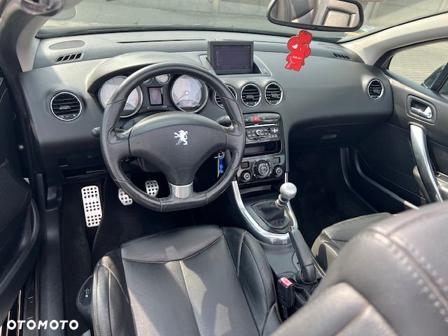 Peugeot 308 CC - 13