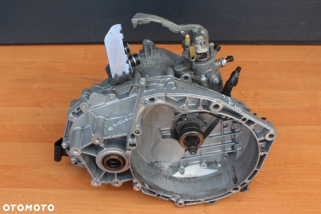 SKRZYNIA BIEGÓW OPEL VECTRA C SIGNUM 1.9 CDTI 150KM F40 6 BIEGÓW - 1