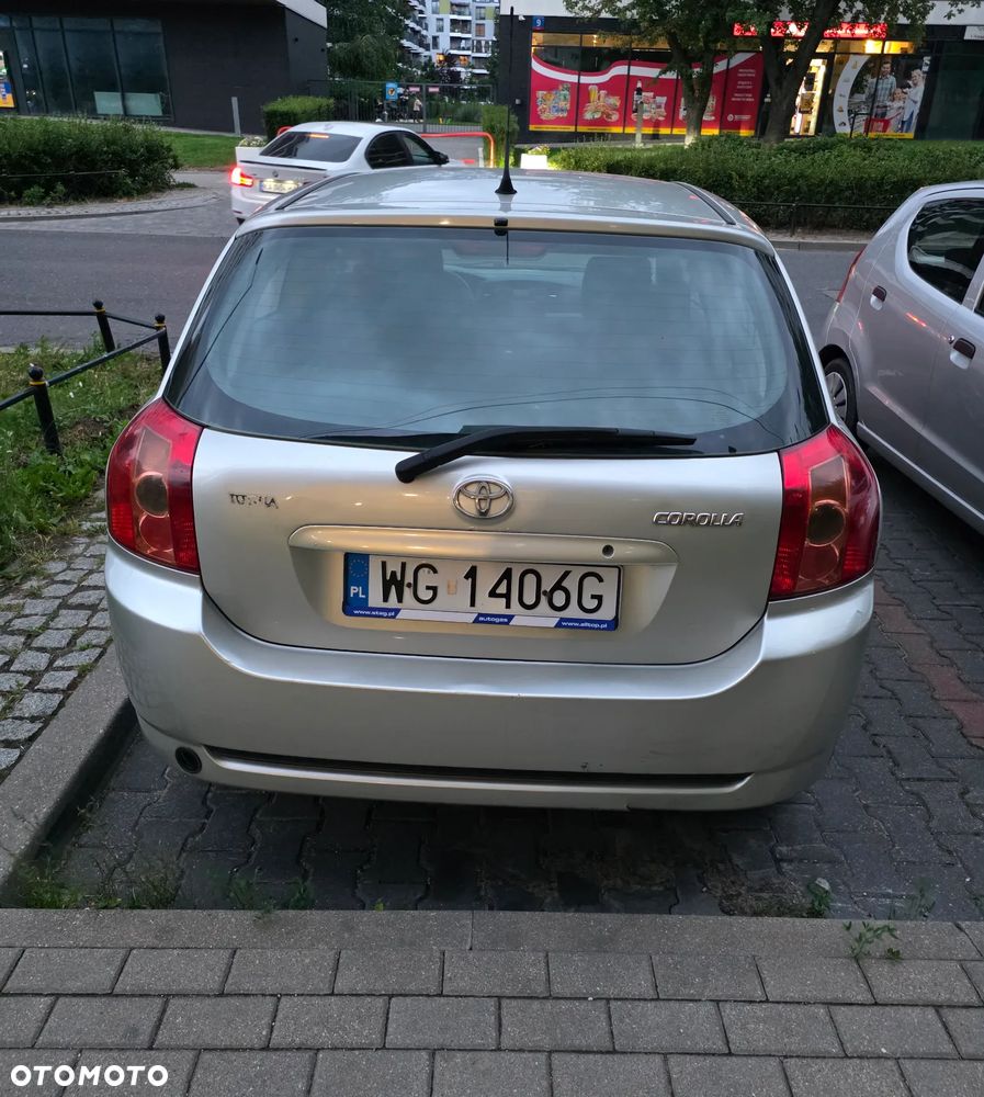 Toyota Corolla 1.4 VVT-i Base - 5