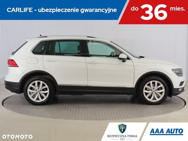 Volkswagen Tiguan - 8