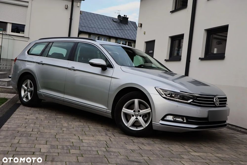 Volkswagen Passat 2.0 TDI BMT Comfortline DSG - 4