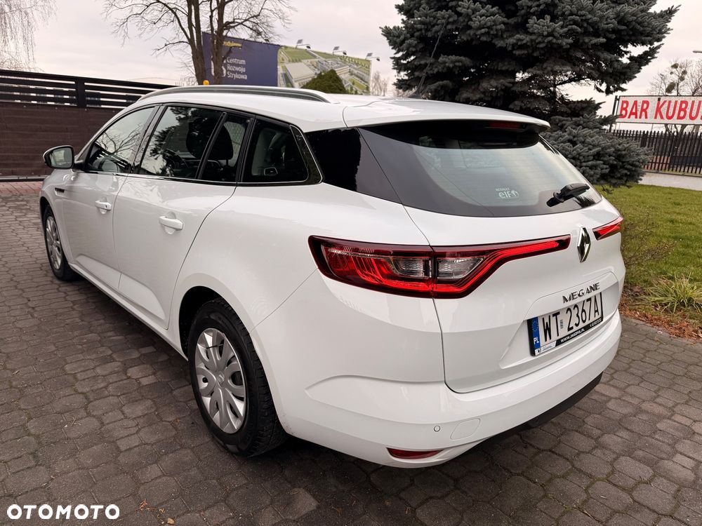 Renault Megane 1.5 Blue dCi Business - 4