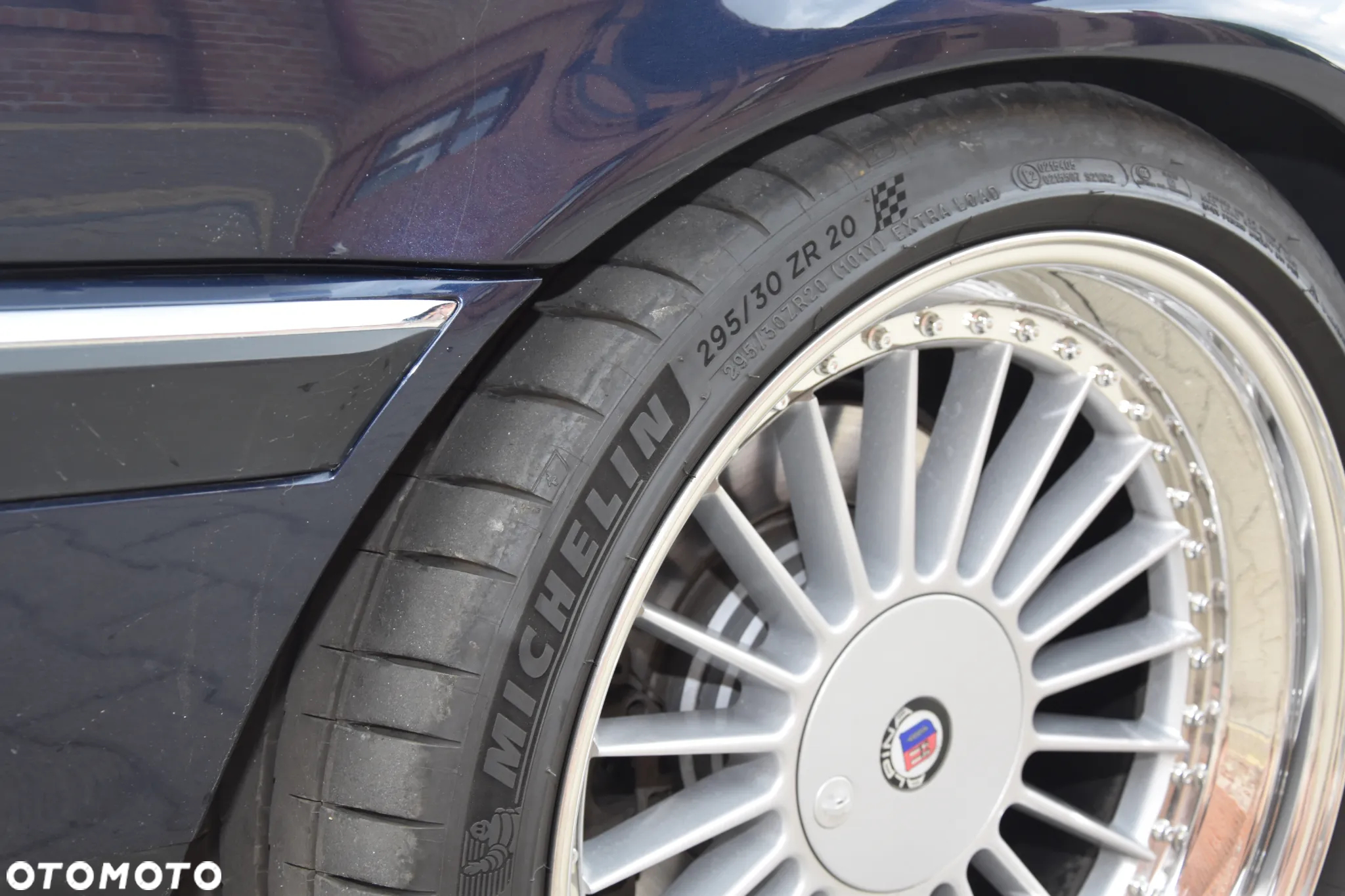 BMW Seria 7 750iL - 40