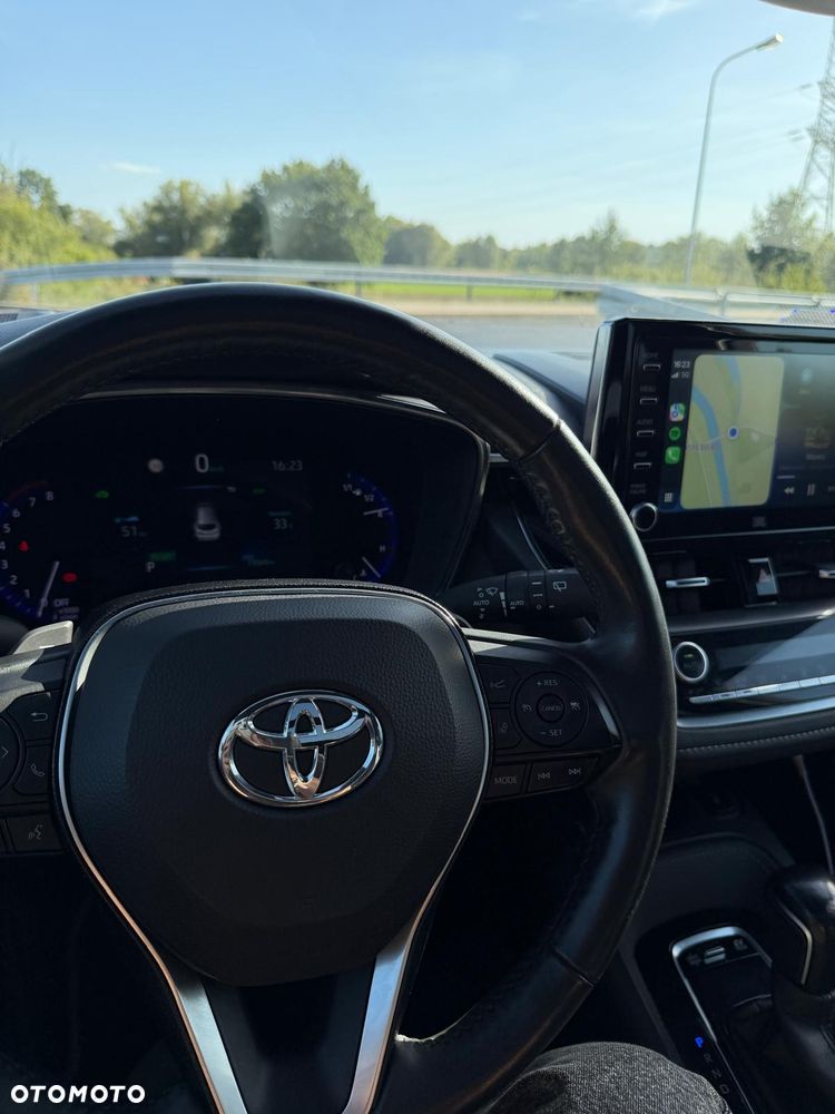 Toyota Corolla 2.0 Hybrid Executive - 21