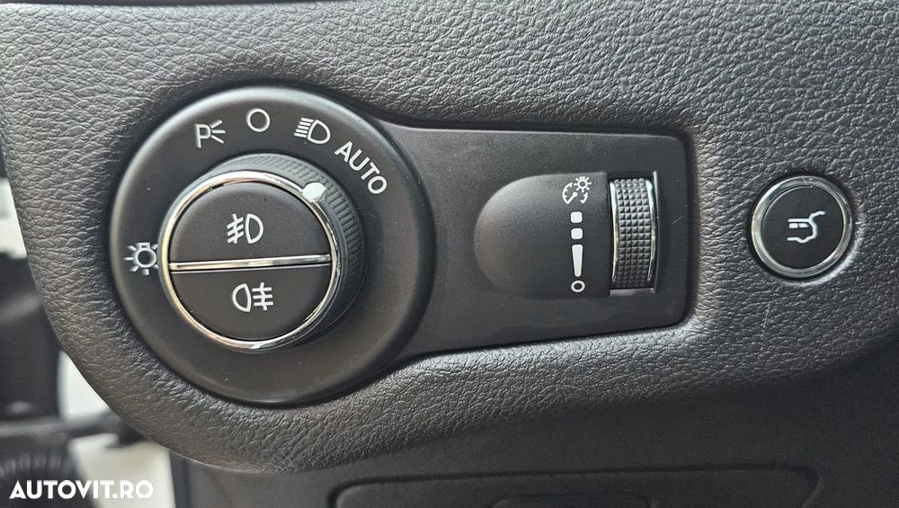 Jeep Cherokee 2.2 MJet AWD Limited - 11