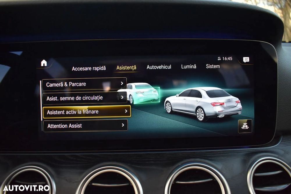 Mercedes-Benz E 300 4Matic 9G-TRONIC Avantgarde - 21