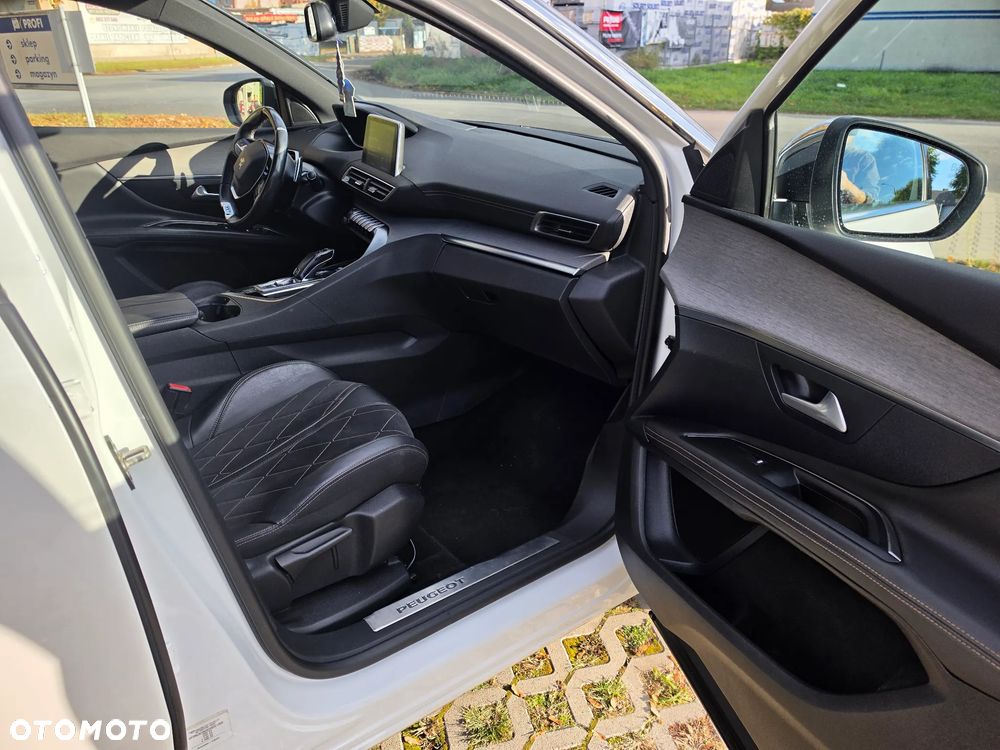 Peugeot 3008 - 13