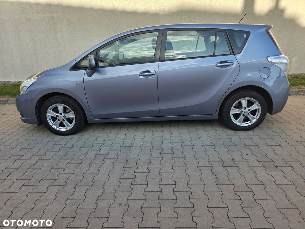 Toyota Verso 1.6 5-Sitzer Comfort - 1